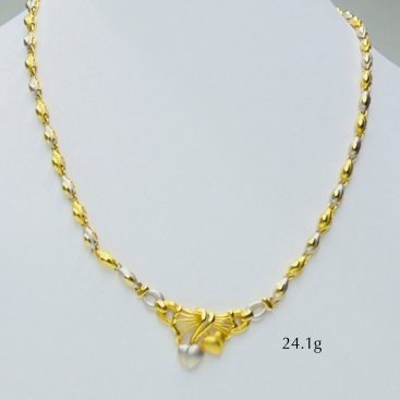 22K gold necklace5 at Babber Jewellers